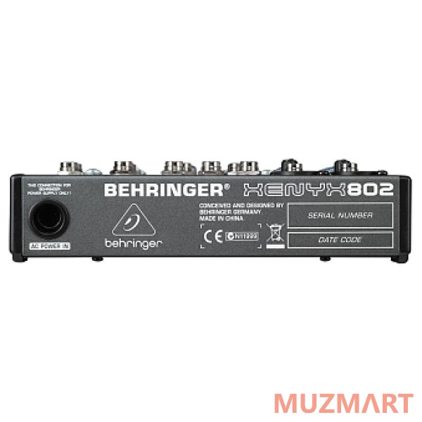Behringer Xenyx 802 Микшерный пульт компактный