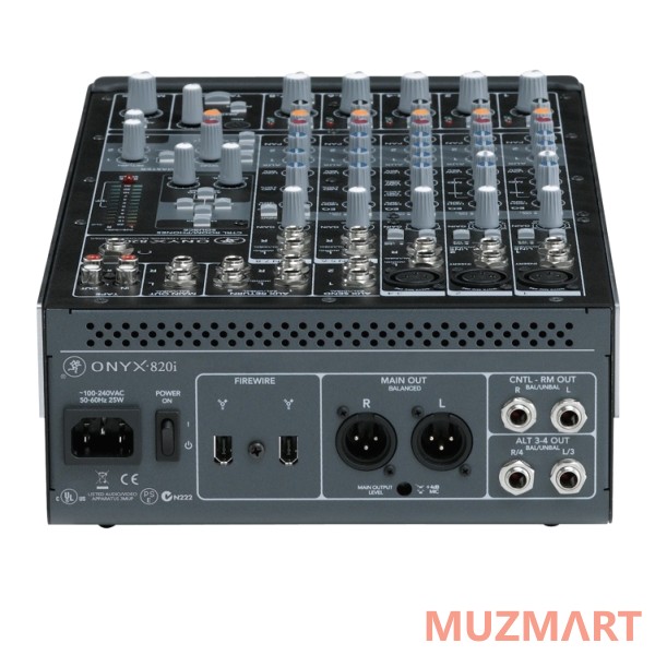 Mackie Onyx 820I Микшер компактный