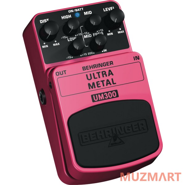 Behringer UM300 Педаль эффектов "хэви метал"